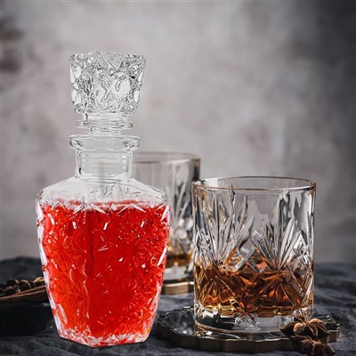 Butelka brandy o pojemności 250 ml