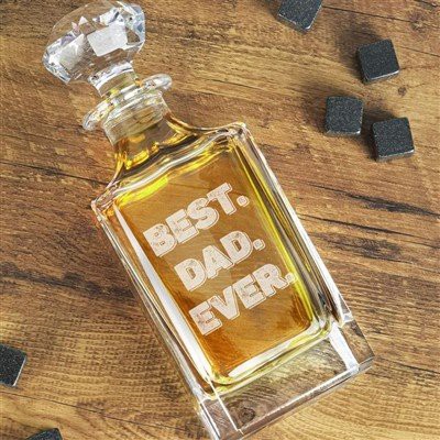 Butelka whisky o pojemności 750 ml